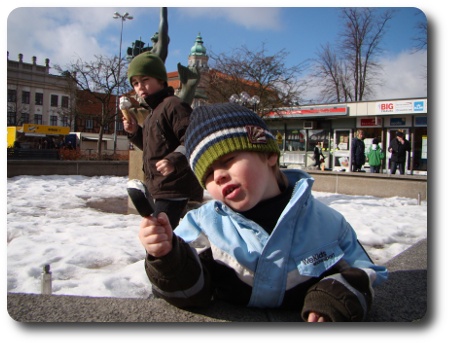 glass på torget glass på torget