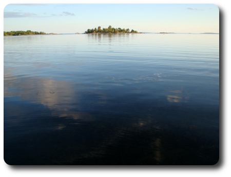 Havet vid tegelbruksviken här i Karlshamn.
